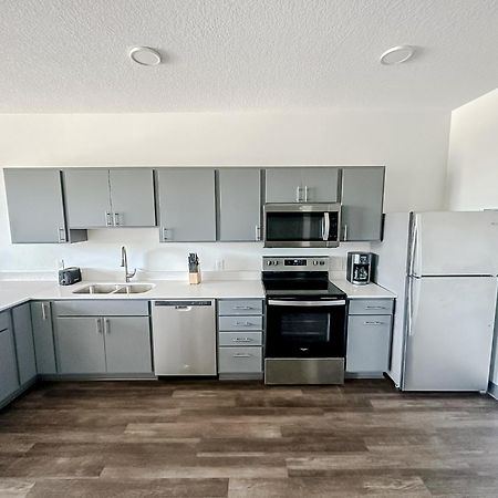 Sleepover 1Bd 1Ba Des Moines Apartments Bagian luar foto