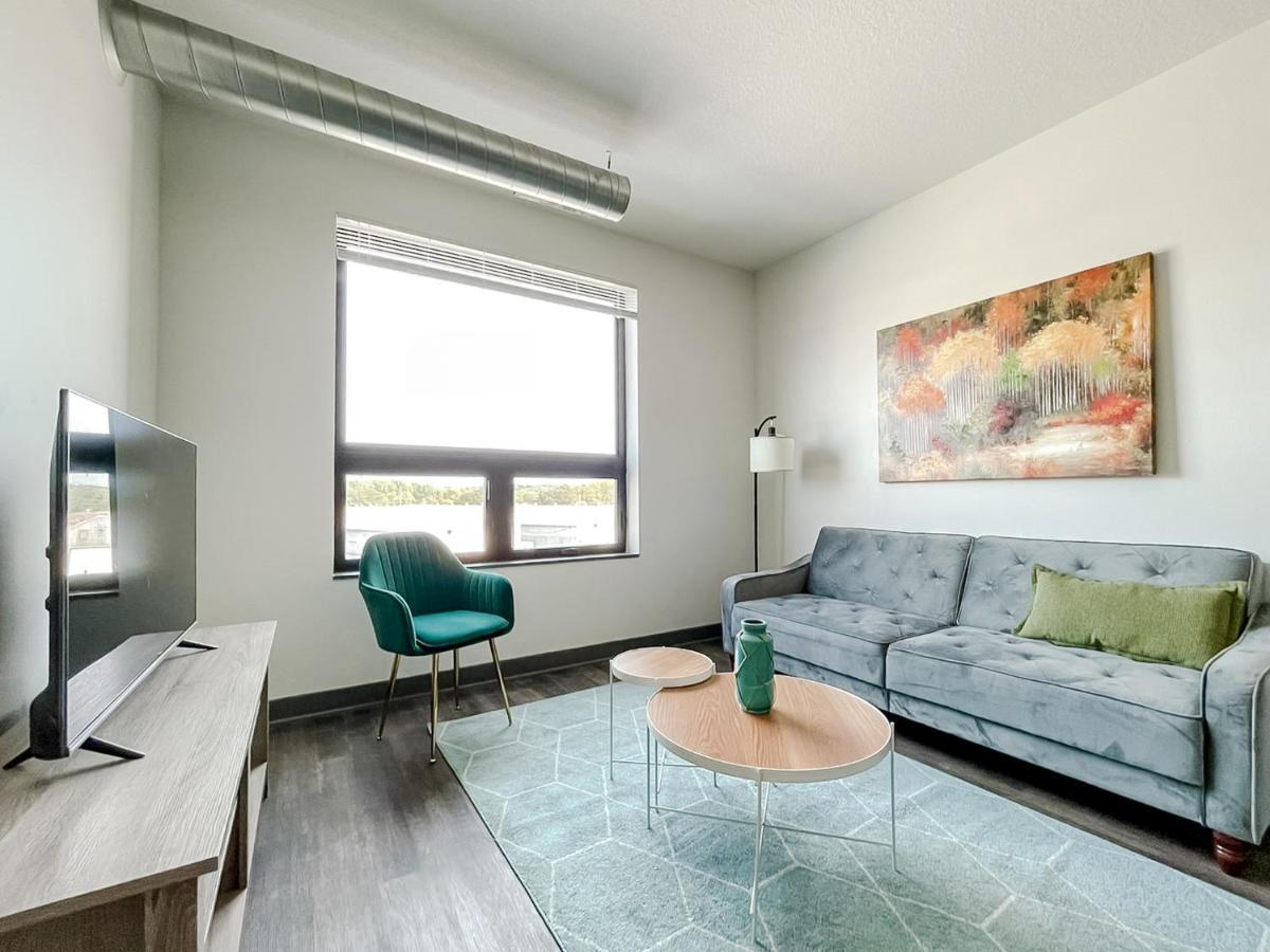Sleepover 1Bd 1Ba Des Moines Apartments Bagian luar foto