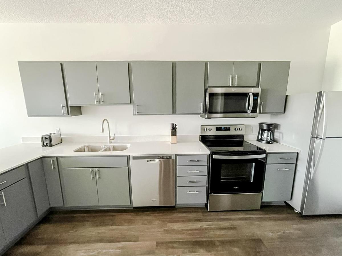 Sleepover 1Bd 1Ba Des Moines Apartments Bagian luar foto