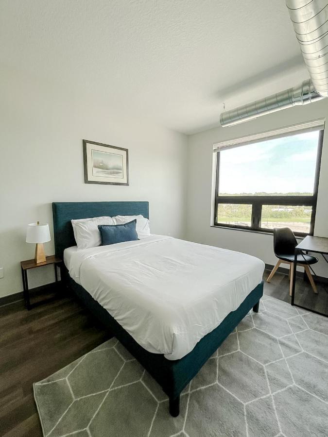 Sleepover 1Bd 1Ba Des Moines Apartments Bagian luar foto