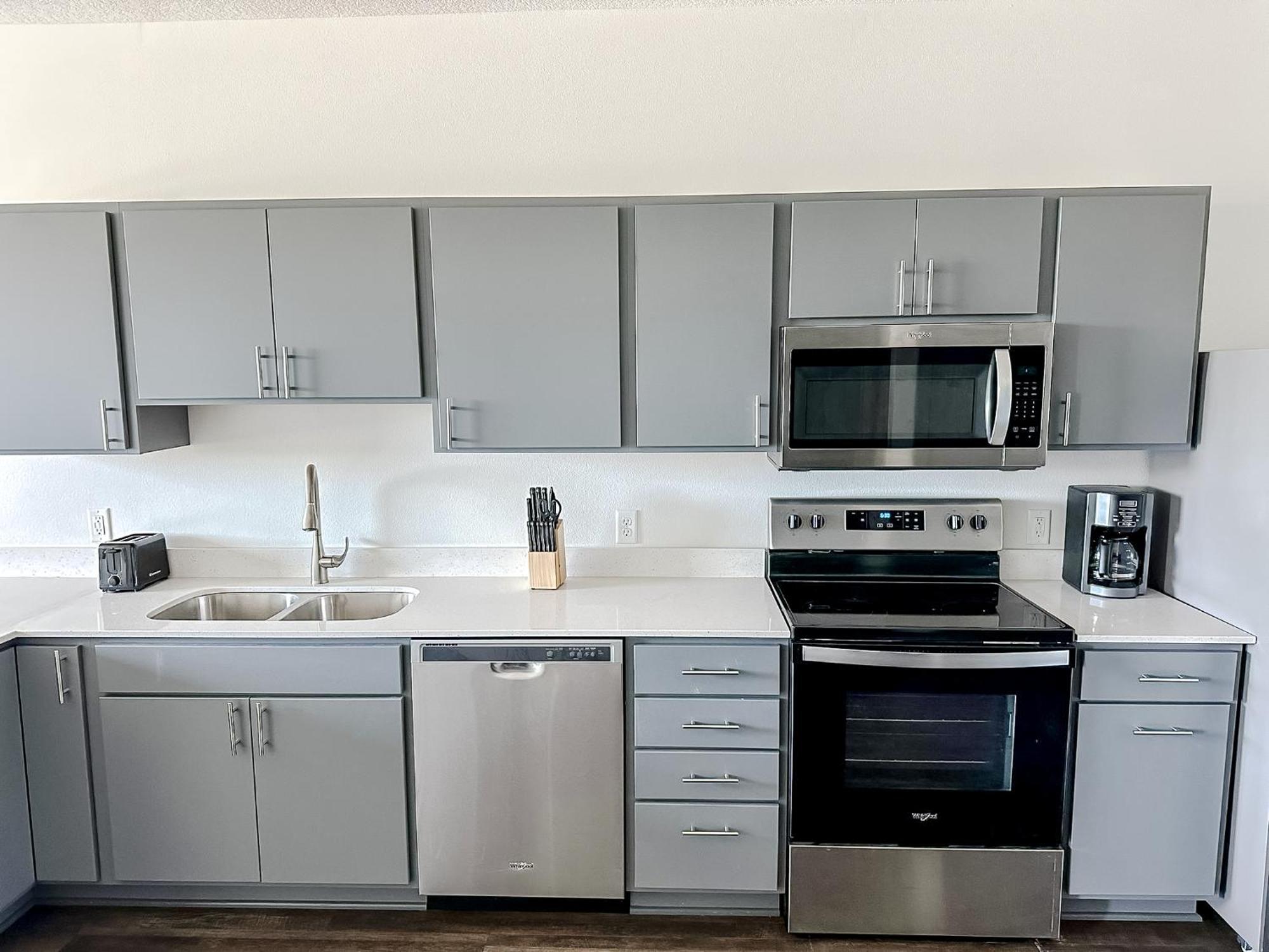 Sleepover 1Bd 1Ba Des Moines Apartments Bagian luar foto