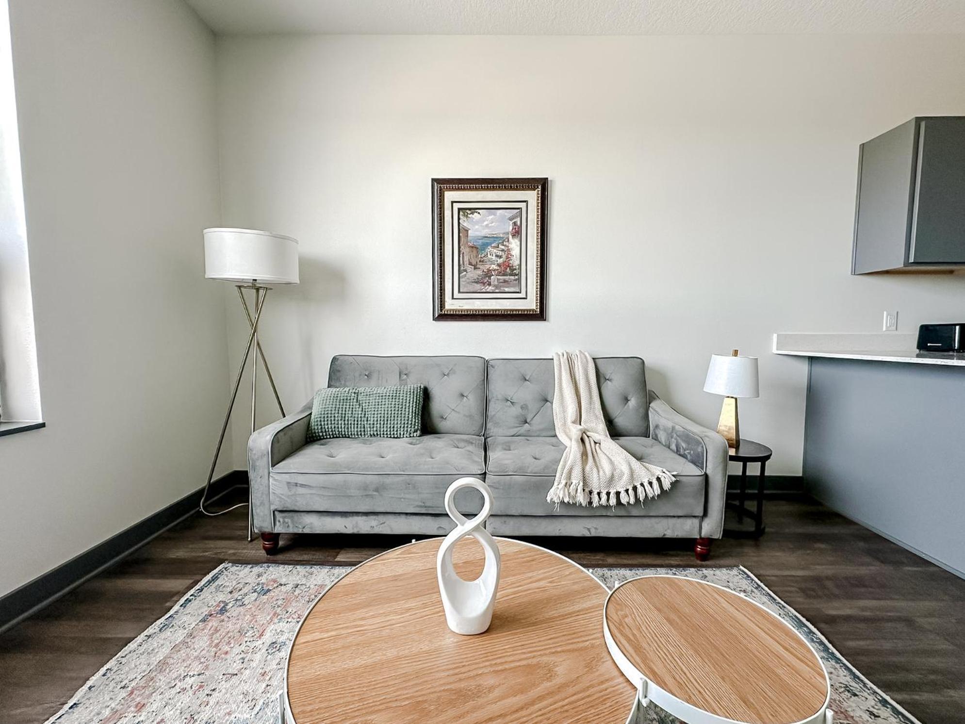 Sleepover 1Bd 1Ba Des Moines Apartments Bagian luar foto